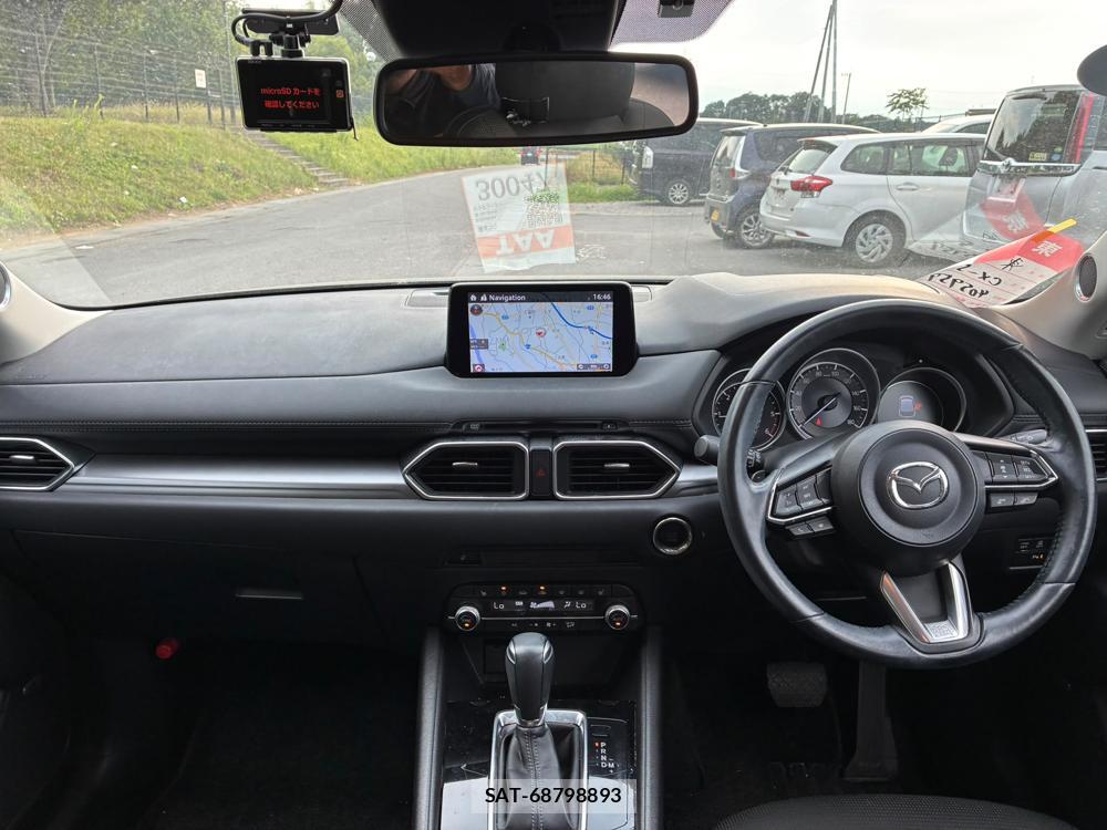 Mazda CX-5 2020-05 8298906-12