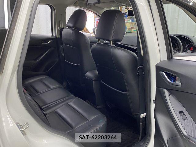 Mazda CX-5 2012-10 8524253-4