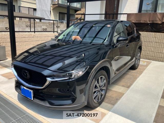 Mazda CX-5 2018-09 8561621-0