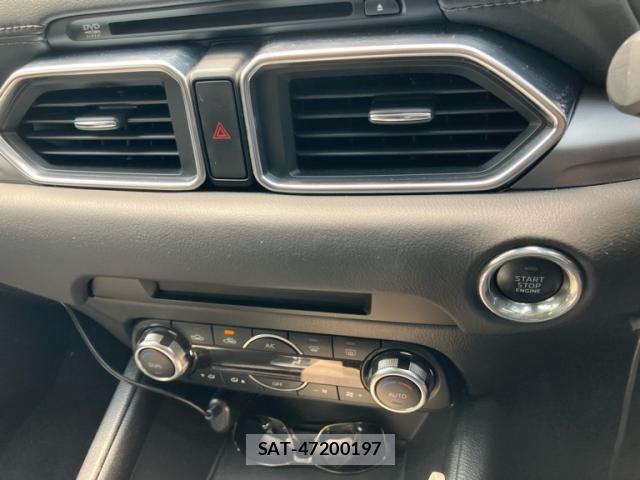 Mazda CX-5 2018-09 8561621-19