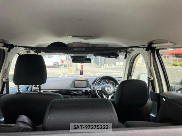 Mazda CX-5 2013-09 8561627-9