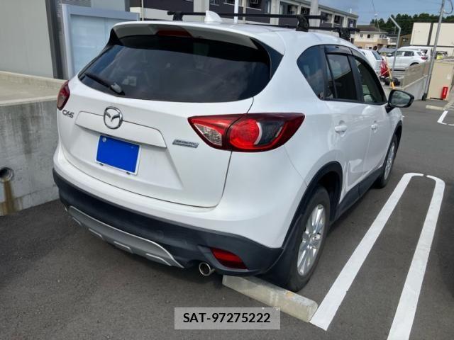 Mazda CX-5 2013-09 8561627-1