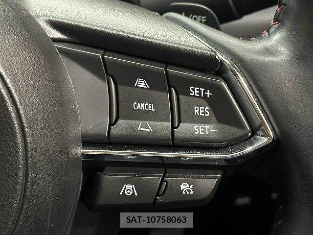 Mazda CX-5 2022-01 8626354-9