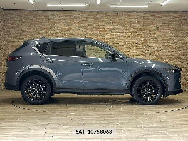 Mazda CX-5 2022-01 8626354-17