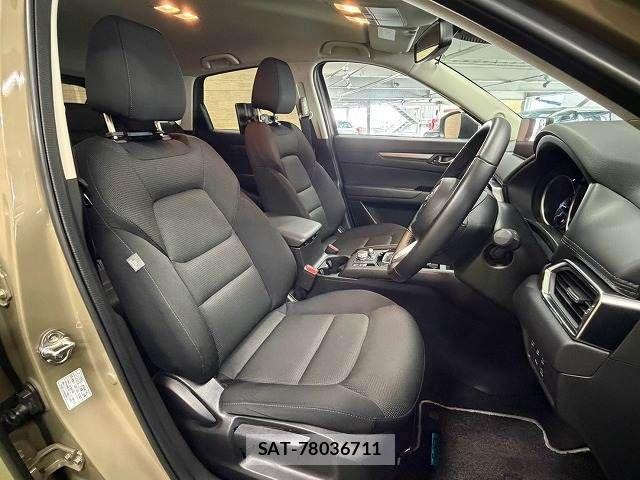 Mazda CX-5 2023-11 8626359-10