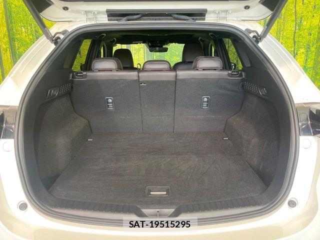 Mazda CX-5 2022-01 8626357-9