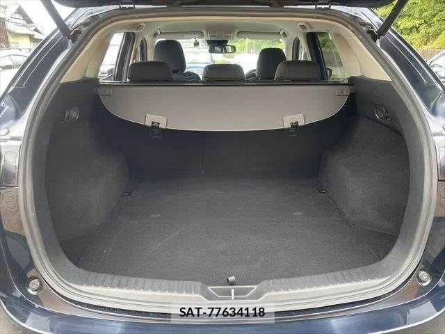Mazda CX-5 2018-03 8658639-9