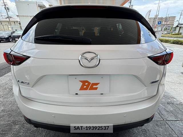 Mazda CX-5 2017-11 8658637-13