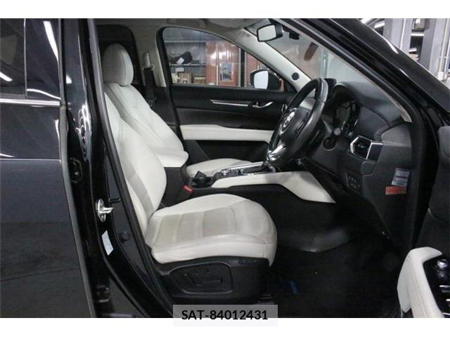 Mazda CX-5 2022-08 8685389-25