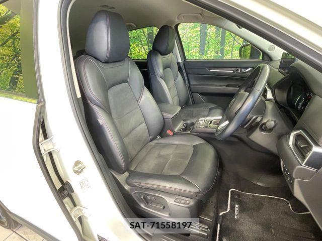 Mazda CX-5 2022-06 8685386-7