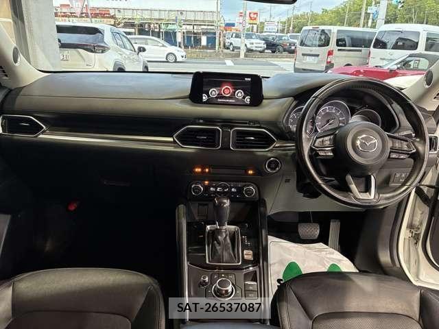 Mazda CX-5 2018-03 8685391-9