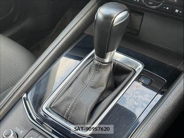 Mazda CX-5 2018-01 8741539-17