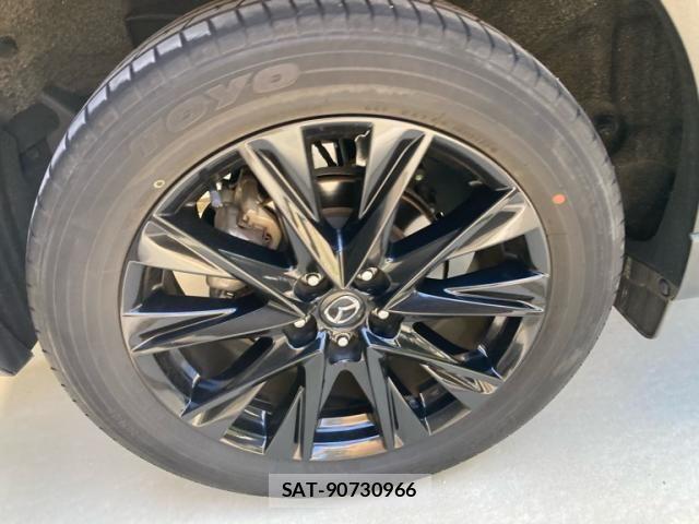 Mazda CX-5 2022-07 8741524-7