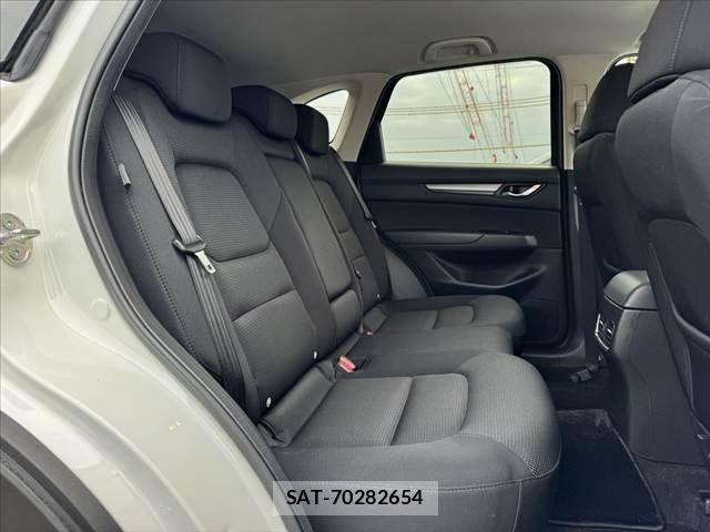 Mazda CX-5 2021-01 8741532-18