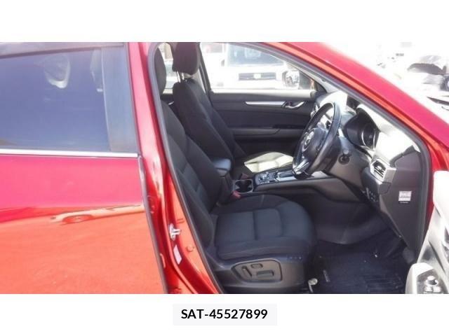 Mazda CX-5 2020-01 8741538-9