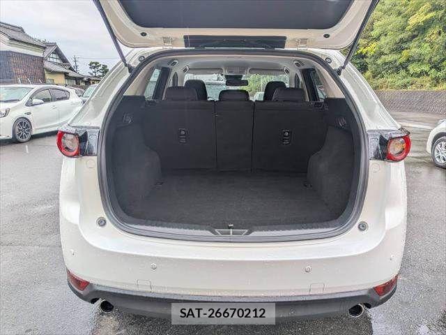 Mazda CX-5 2018-09 8741540-9