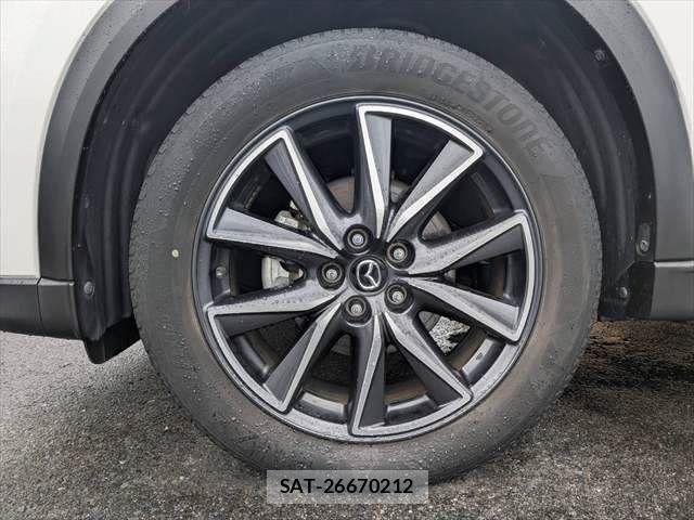 Mazda CX-5 2018-09 8741540-12