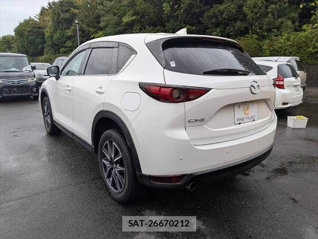 Mazda CX-5 2018-09 8741540-18