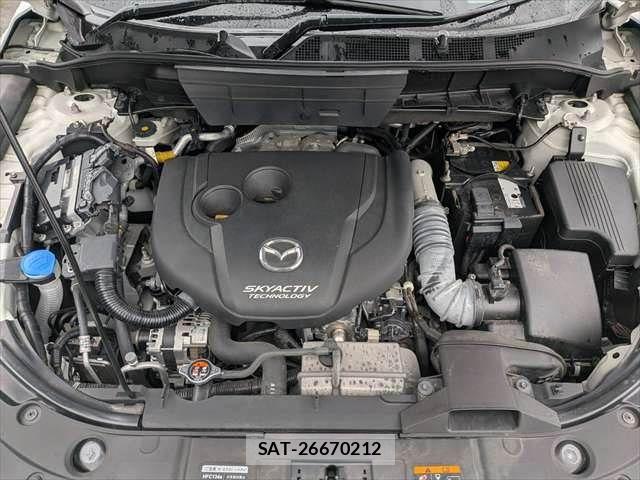 Mazda CX-5 2018-09 8741540-28