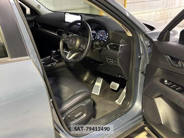 Mazda CX-5 2022-11 8779930-10