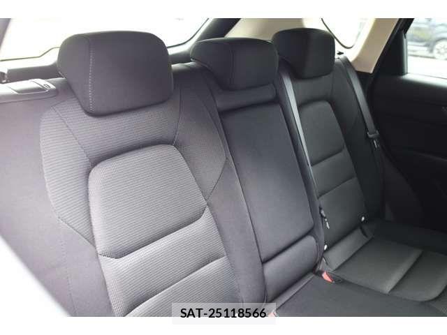 Mazda CX-5 2019-10 8795688-11