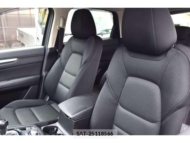 Mazda CX-5 2019-10 8795688-7
