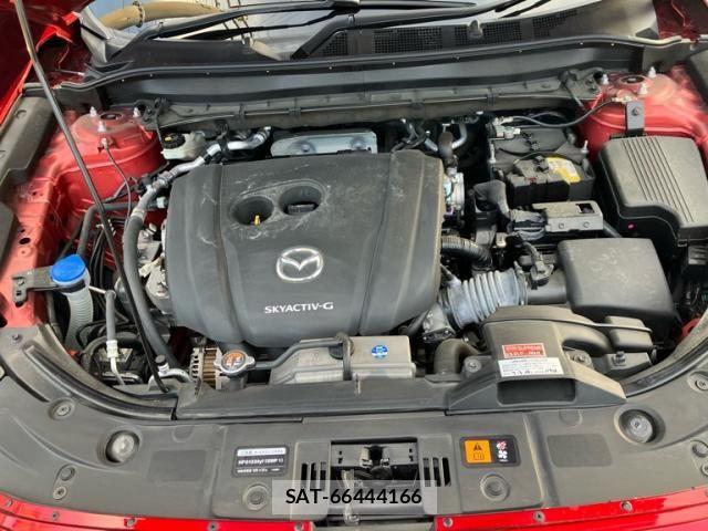 Mazda CX-5 2022-04 8828521-9