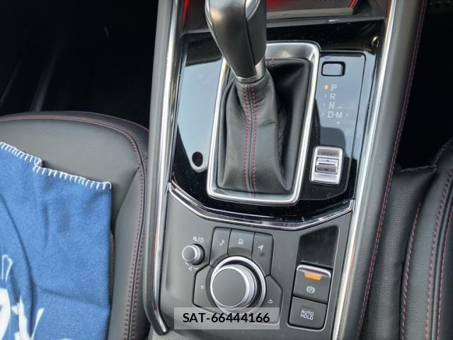 Mazda CX-5 2022-04 8828521-15