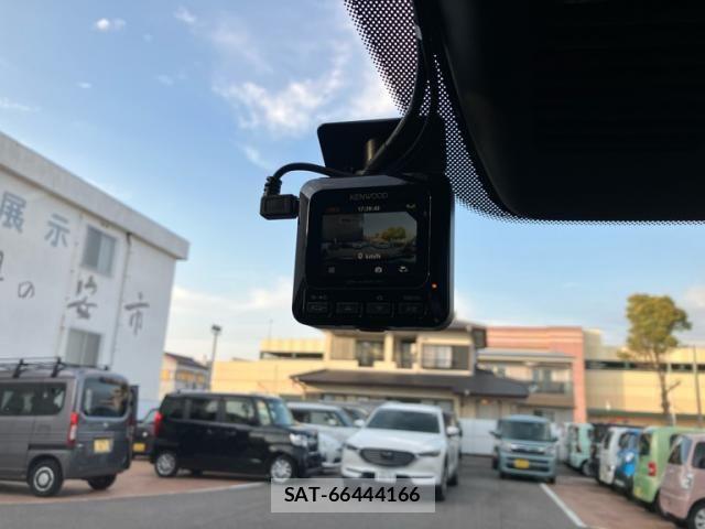Mazda CX-5 2022-04 8828521-17