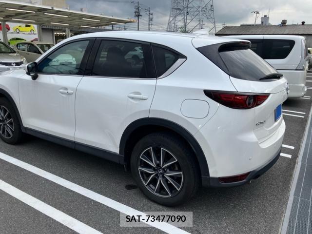 Mazda CX-5 2017-10 8828538-1