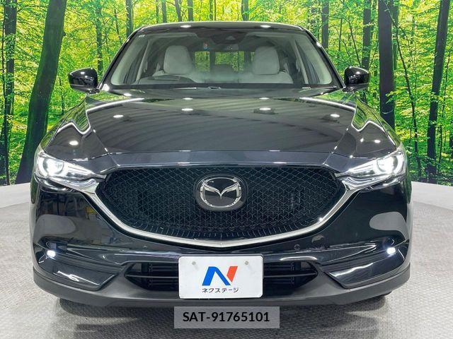 Mazda CX-5 2017-10 8828530-14