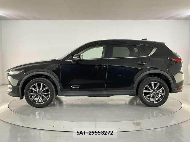 Mazda CX-5 2019-02 8828529-2
