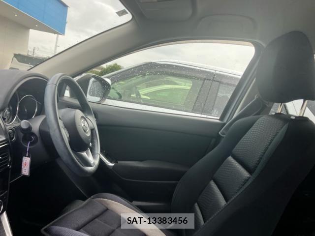 Mazda CX-5 2012-07 8828546-9