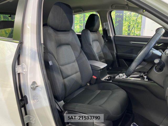 Mazda CX-5 2022-09 8828523-8