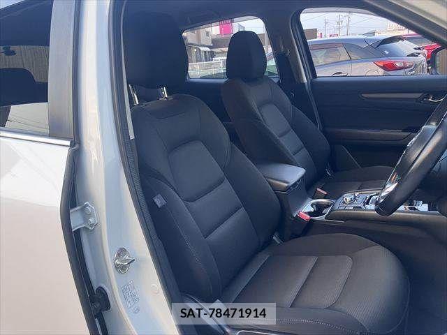 Mazda CX-5 2018-04 8828539-13