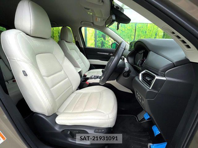 Mazda CX-5 2022-09 8828520-7