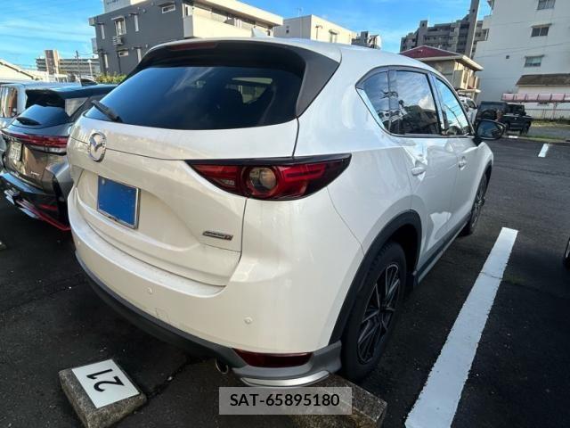 Mazda CX-5 2018-03 8828532-3