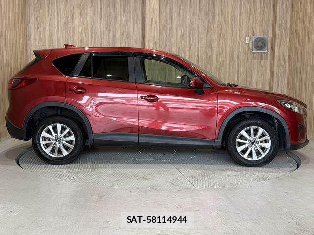 Mazda CX-5 2014-08 8828556-17