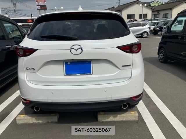 Mazda CX-5 2021-10 8828531-4