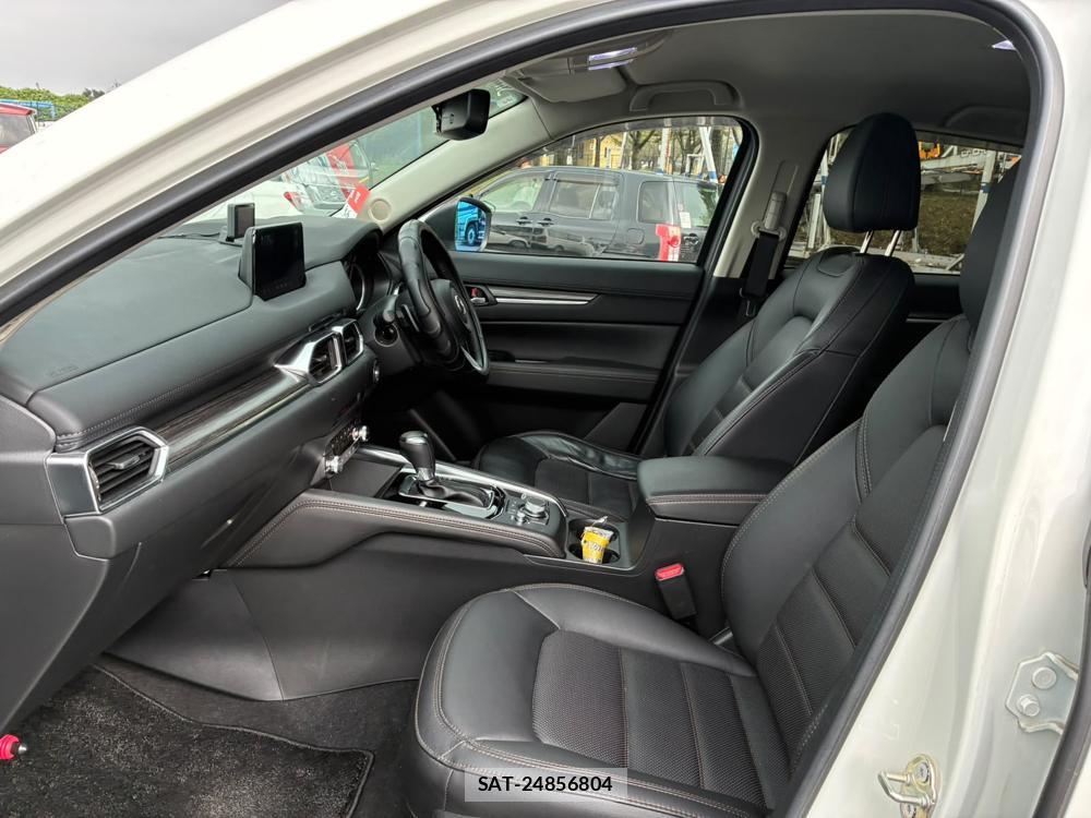 Mazda CX-5 2020/02 8767010-10
