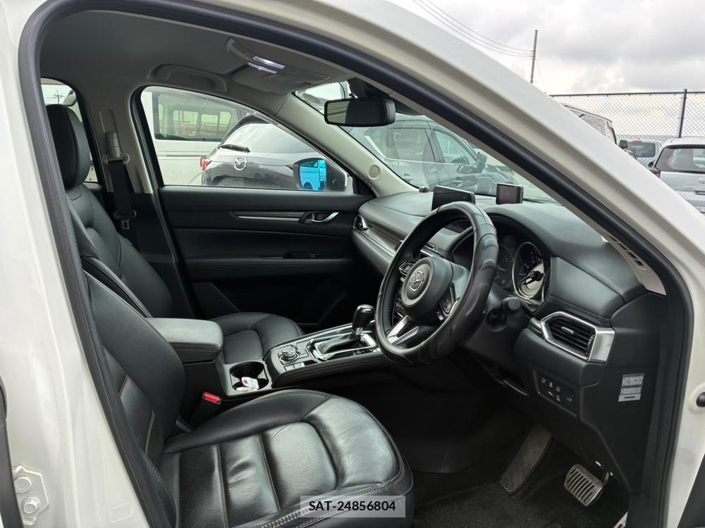 Mazda CX-5 2020/02 8767010-11