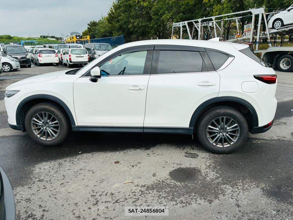 Mazda CX-5 2020/02 8767010-1