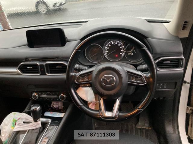 Mazda CX-5 2017-09 8848636-5