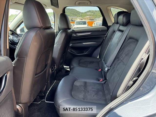 Mazda CX-5 2022-02 8848632-18
