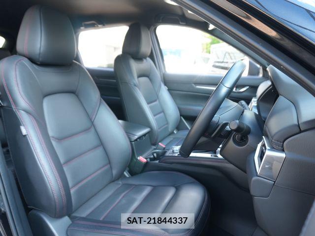 Mazda CX-5 2022-03 8883488-17
