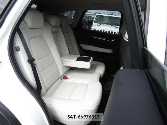 Mazda CX-5 2020-03 4040465-7