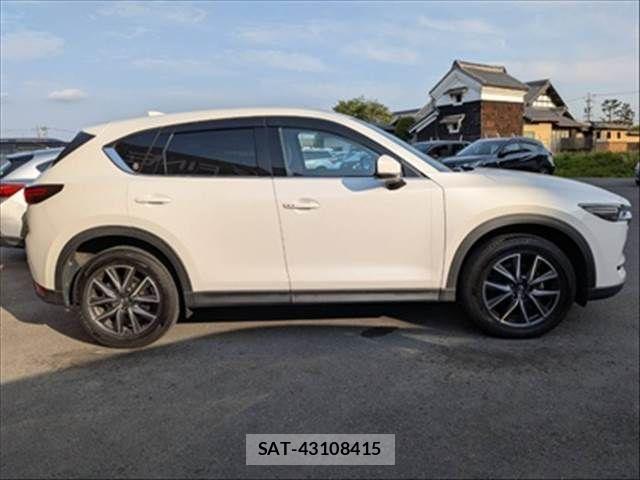 Mazda CX-5 2017-03 6611355-20