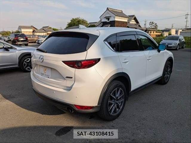 Mazda CX-5 2017-03 6611355-21