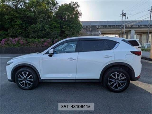 Mazda CX-5 2017-03 6611355-24
