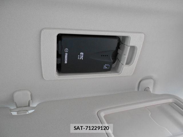 Mazda CX-5 2018-09 6814533-20